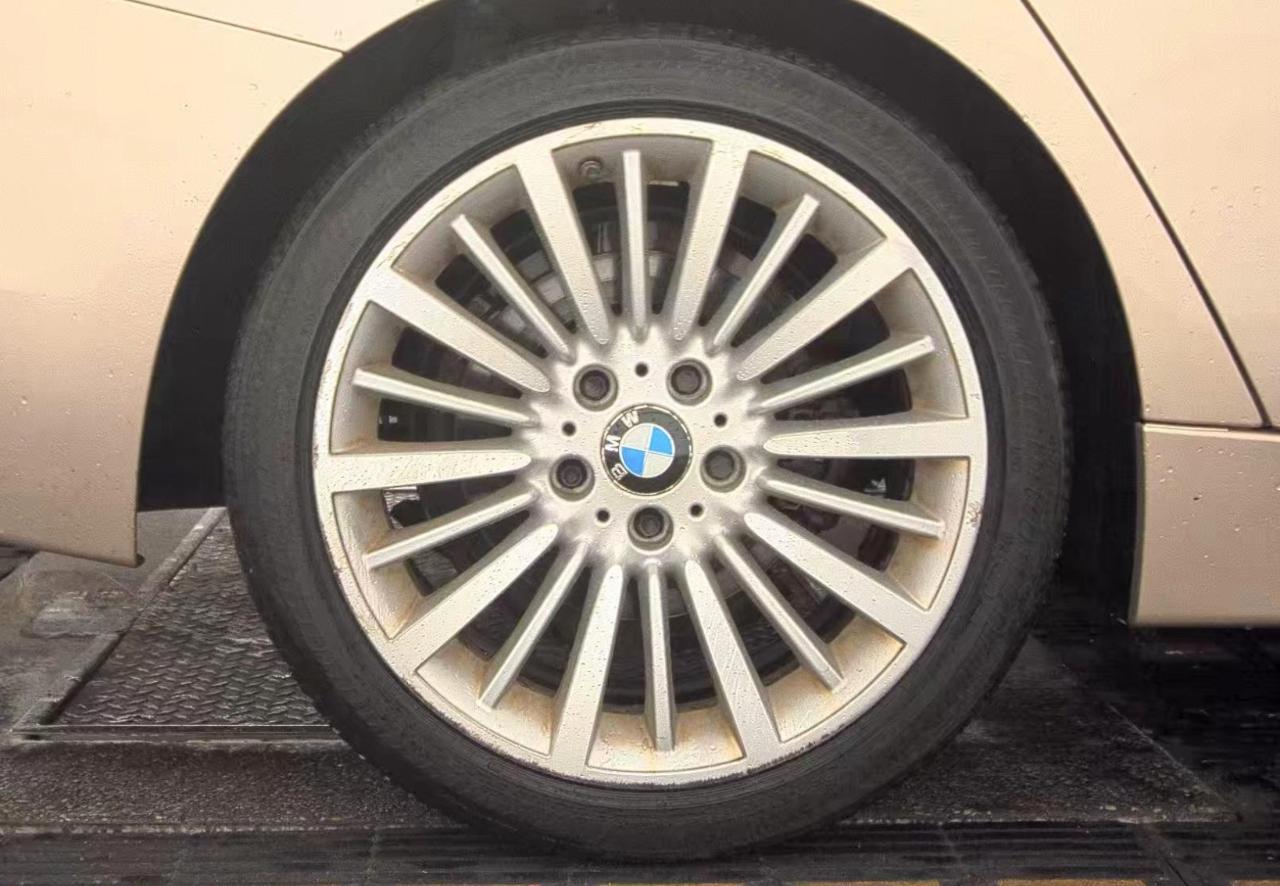 BMW 328Ixdrive Luxury Line 4Dr Sedan - Thumbnail 19