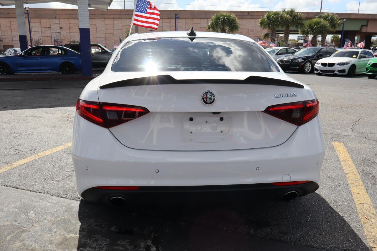 Alfa Romeo Giuliarwd - Thumbnail 8