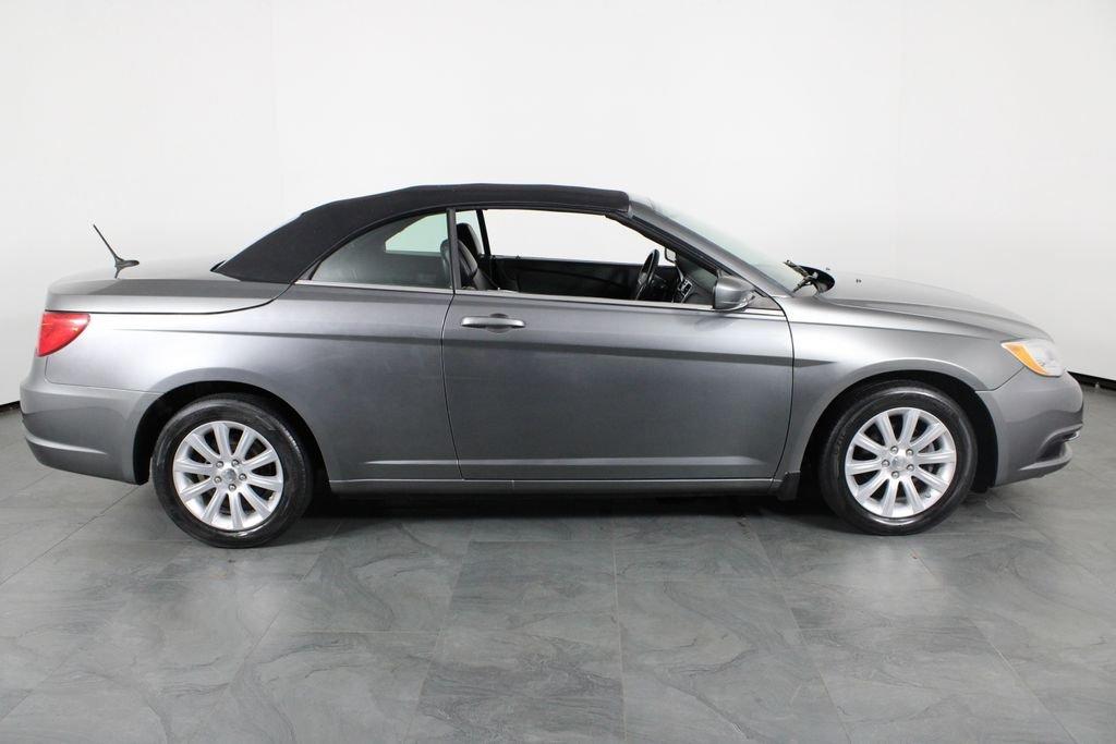 Chrysler 200 Touring - Thumbnail 14