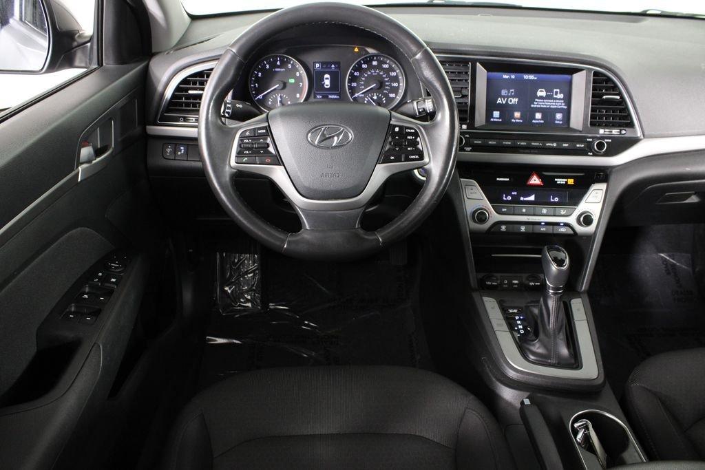 Hyundai Elantra Value Edition - Thumbnail 7