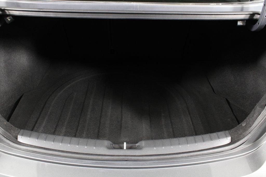 Hyundai Elantra Value Edition - Thumbnail 17