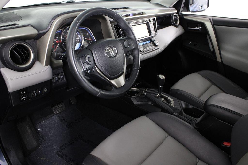 Toyota Rav4 Limited - Thumbnail 19