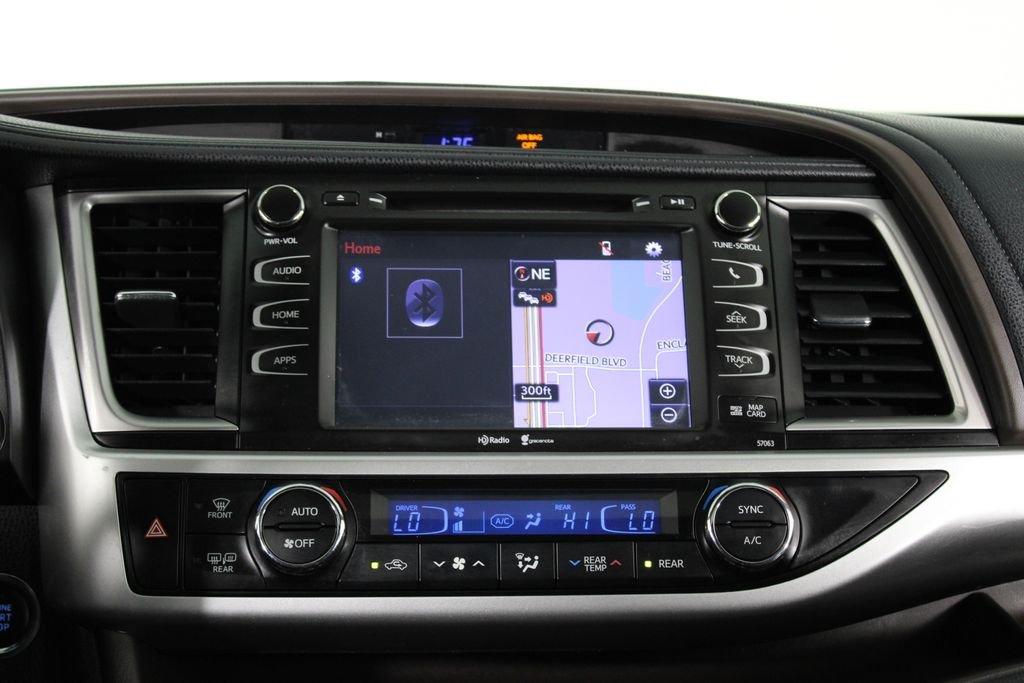 Toyota Highlander Xle V6 - Thumbnail 8