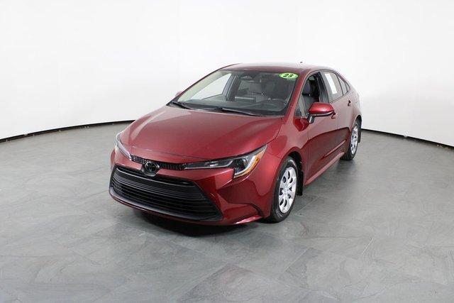 Toyota Corolla Le - Thumbnail 6