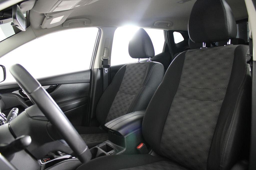 Nissan Rogue Sport Sv - Thumbnail 19