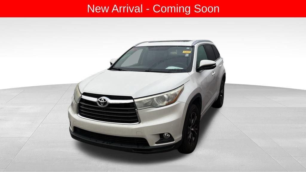 Toyota Highlander Xle V6 - Thumbnail 3