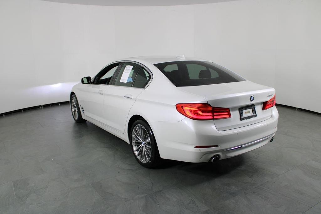 BMW 5 Series 530I - Thumbnail 4