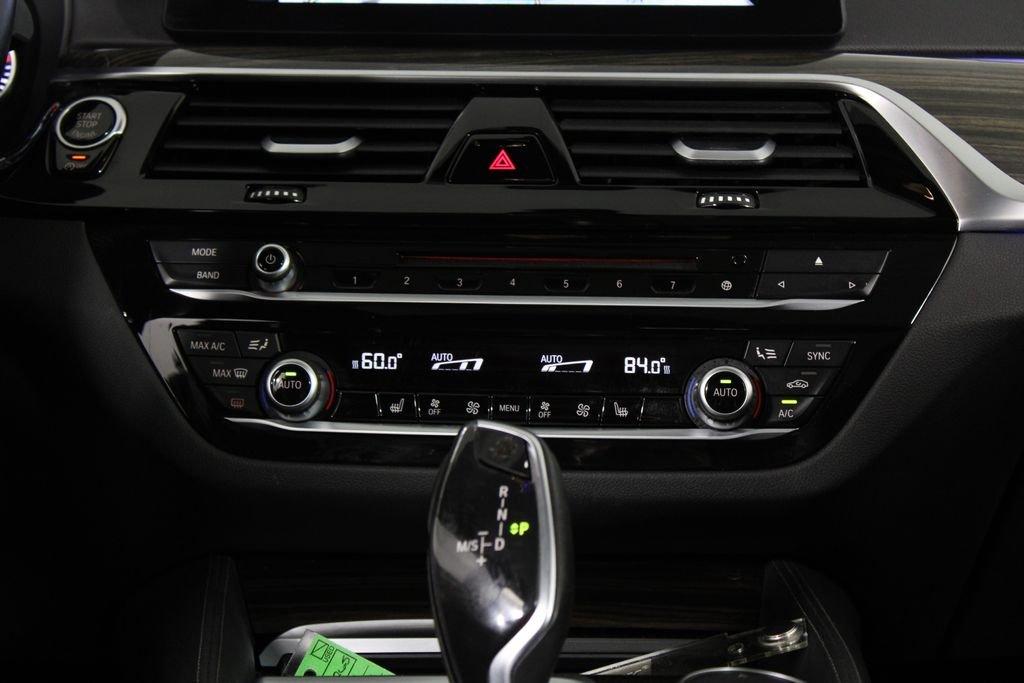 BMW 5 Series 530I - Thumbnail 19