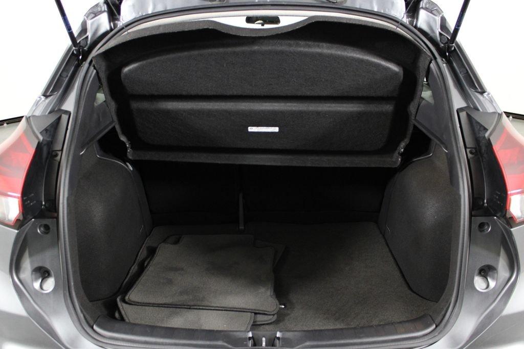 Nissan Kicks Sr - Thumbnail 19