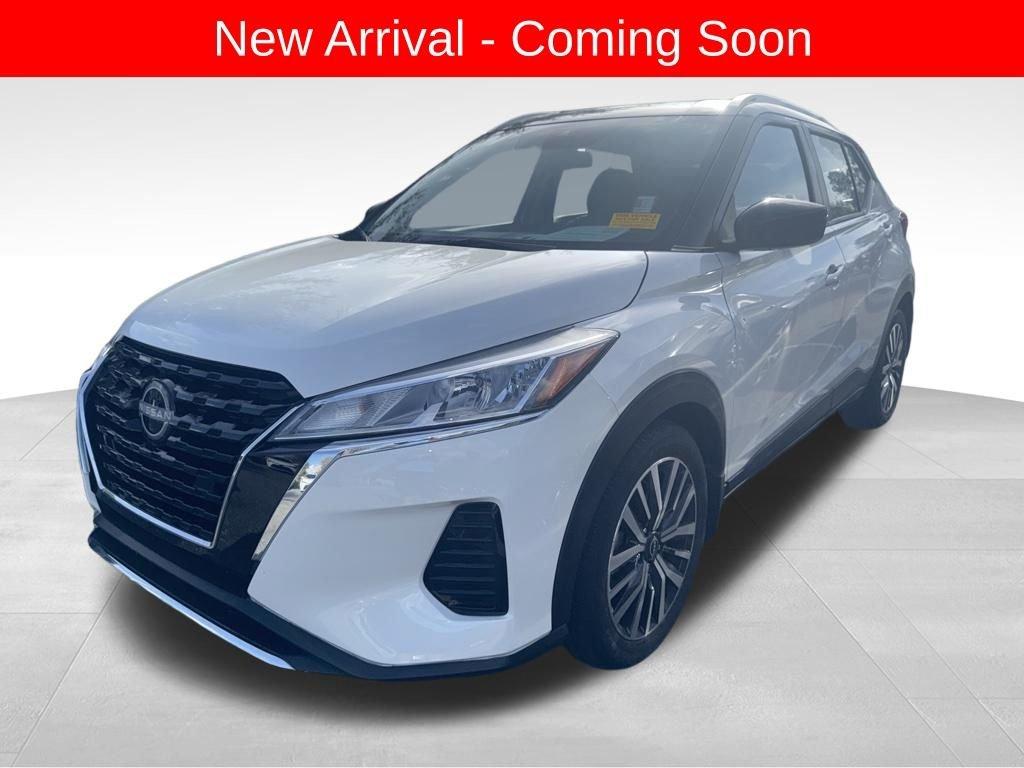 Nissan Kicks Sv - Thumbnail 2