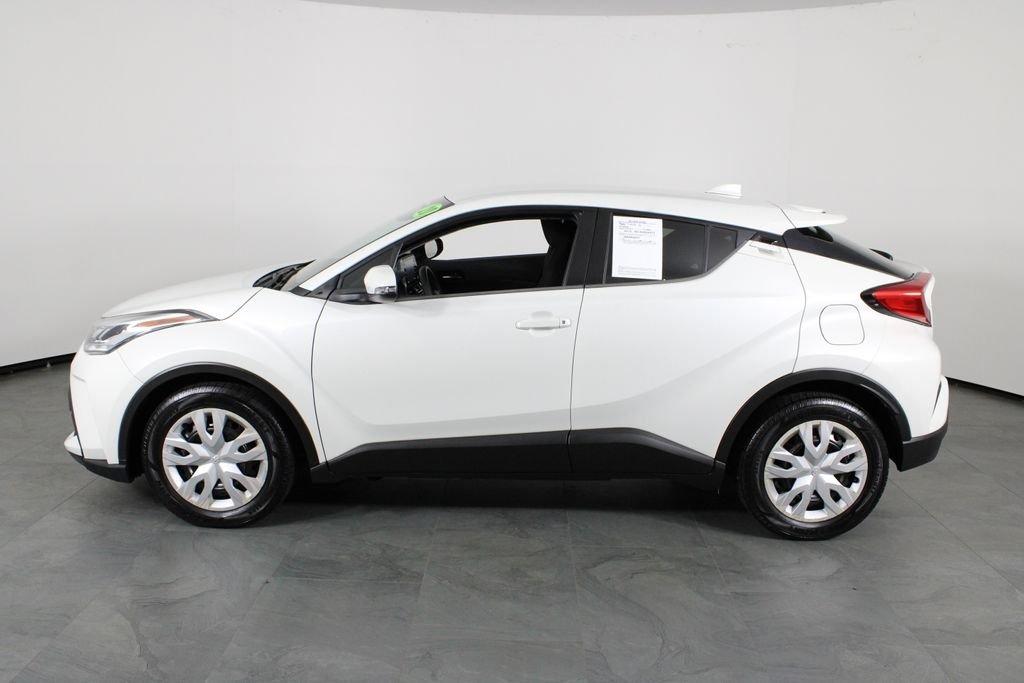 Toyota C-Hr Le - Thumbnail 11