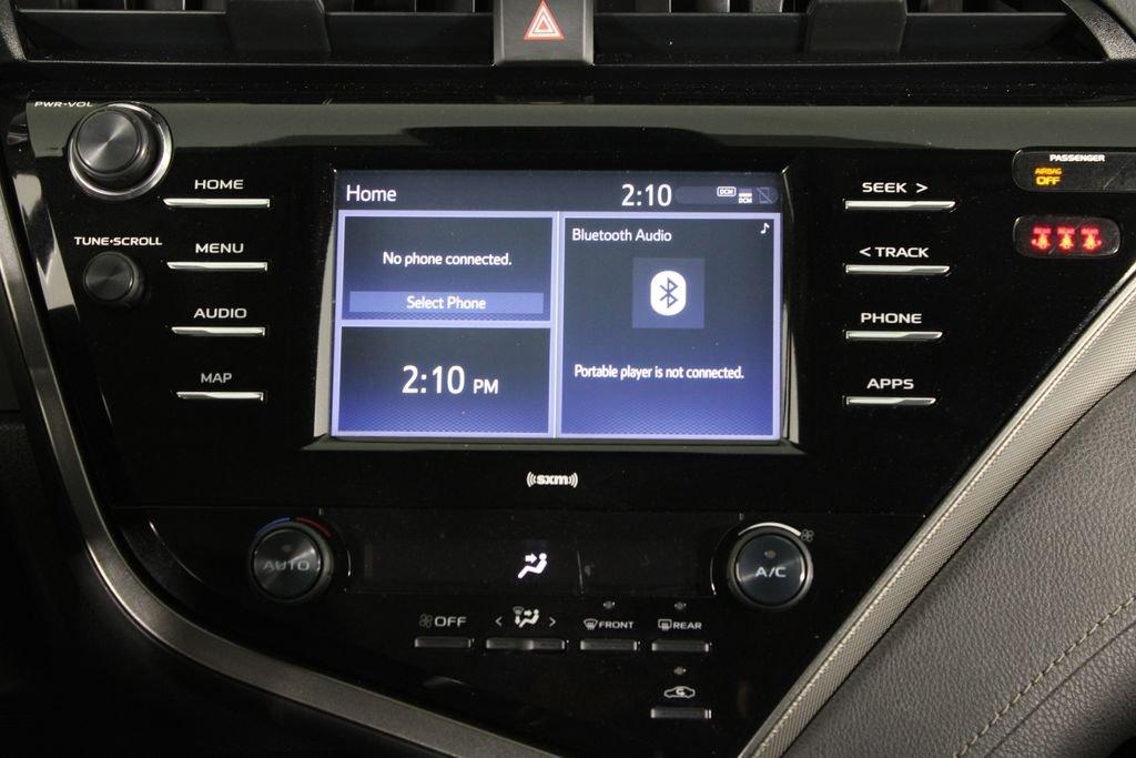 Toyota Camry Se - Thumbnail 9