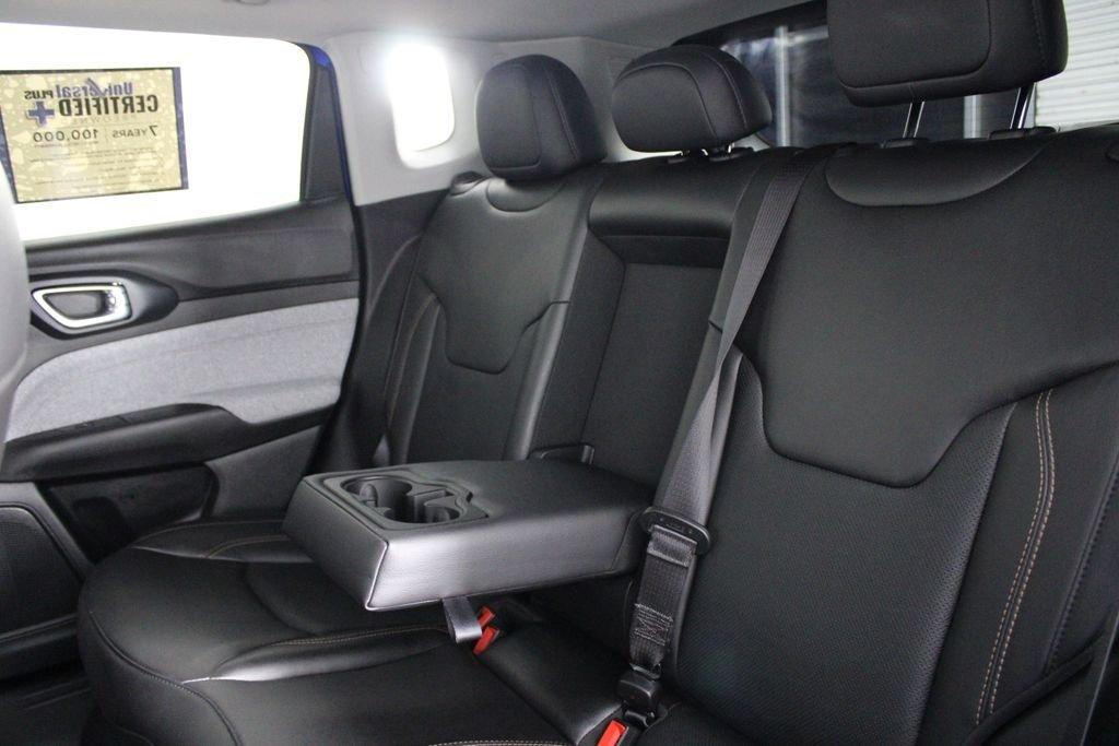 Jeep Compass Latitude Lux - Thumbnail 19