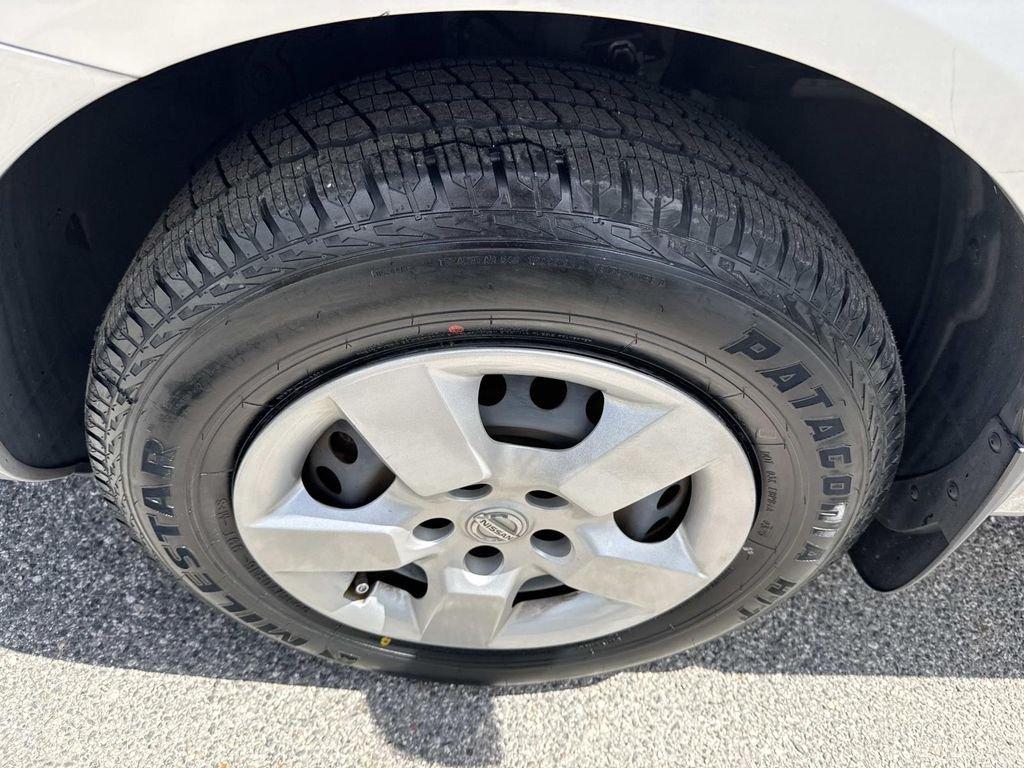 Nissan Rogue Select S - Thumbnail 13