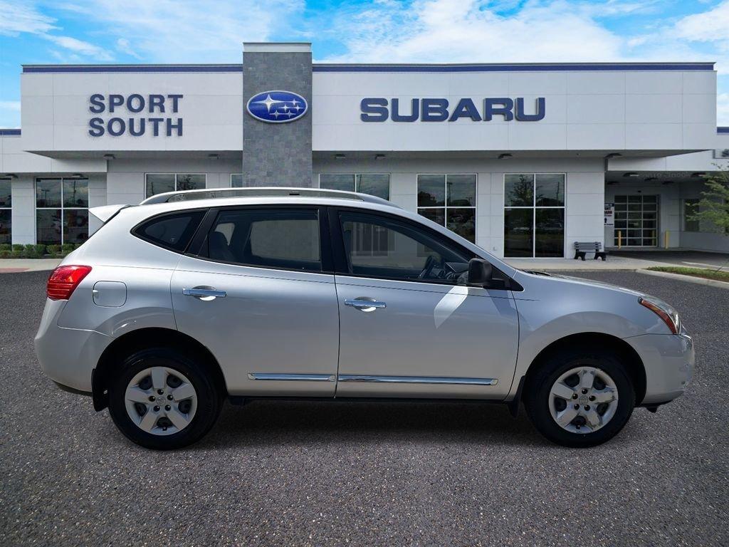 Nissan Rogue Select S - Thumbnail 3