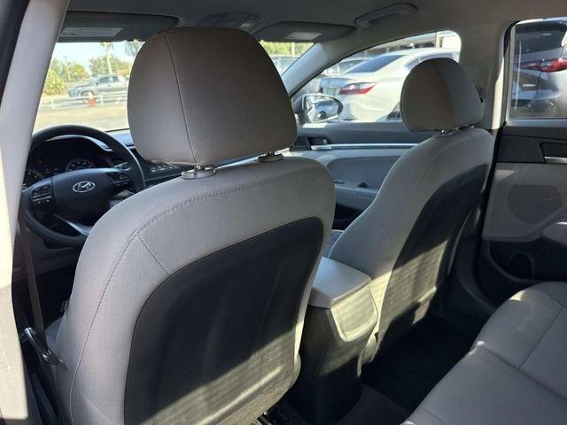 Hyundai Elantra Se - Thumbnail 15