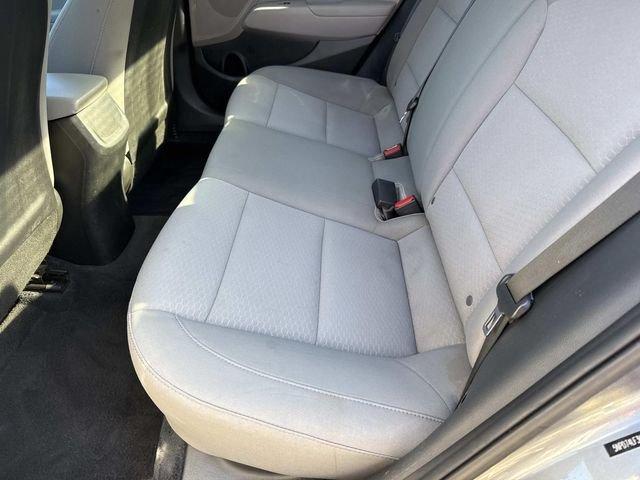 Hyundai Elantra Se - Thumbnail 17
