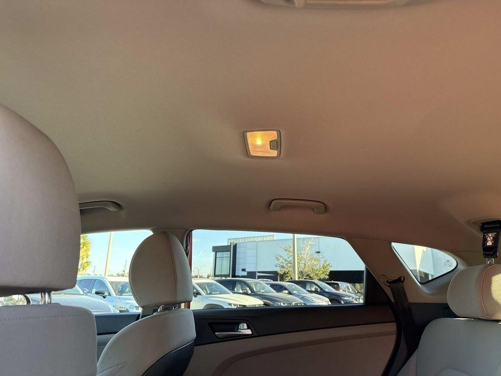 Hyundai Tucson Se - Thumbnail 18