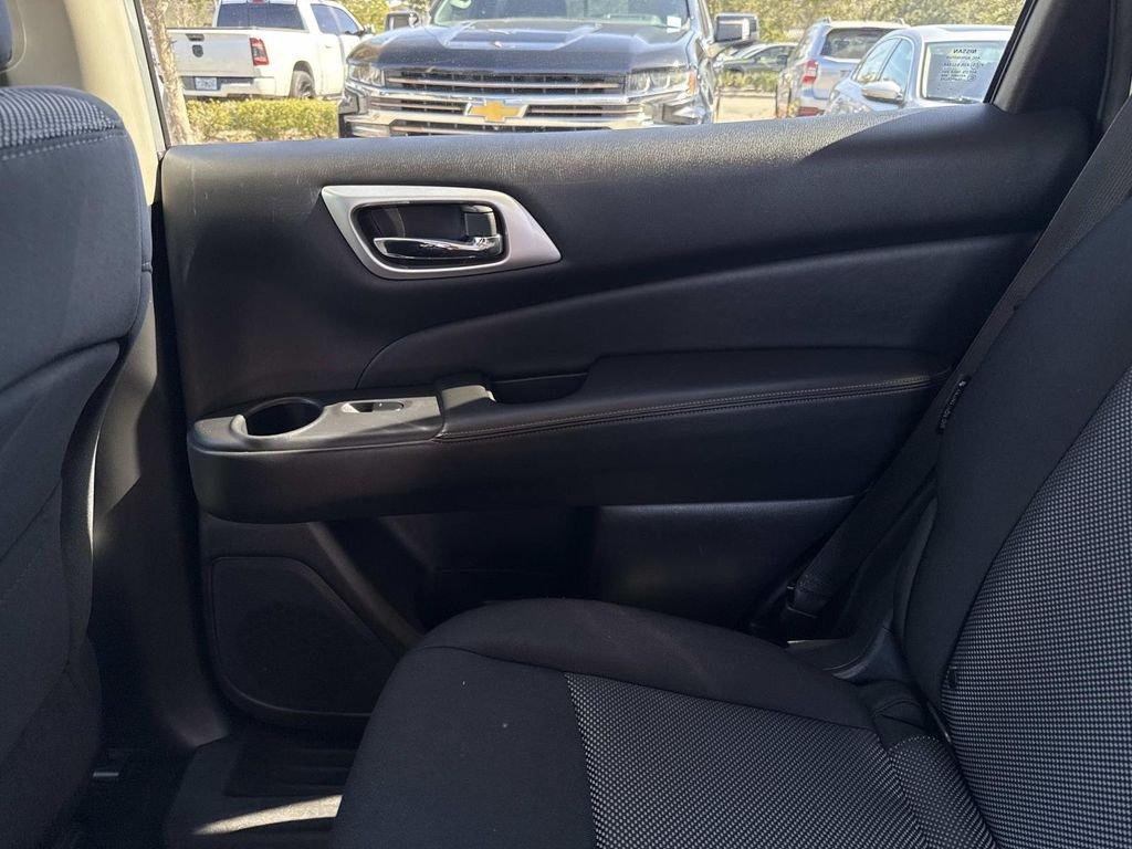 Nissan Pathfinder Sv - Thumbnail 20