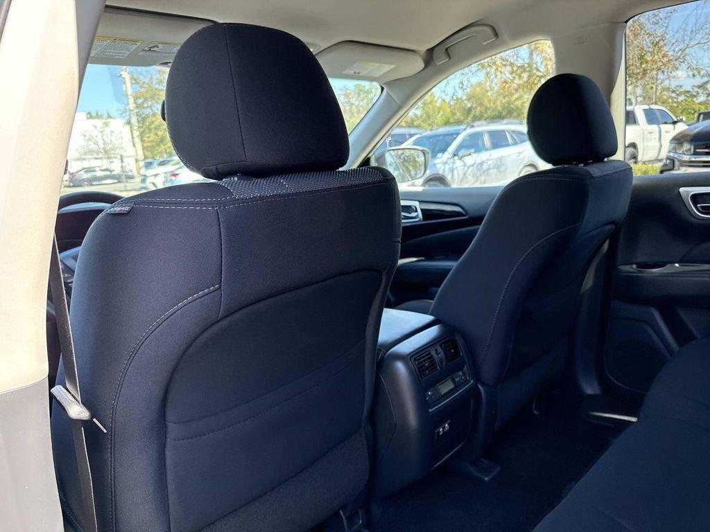 Nissan Pathfinder Sv - Thumbnail 15