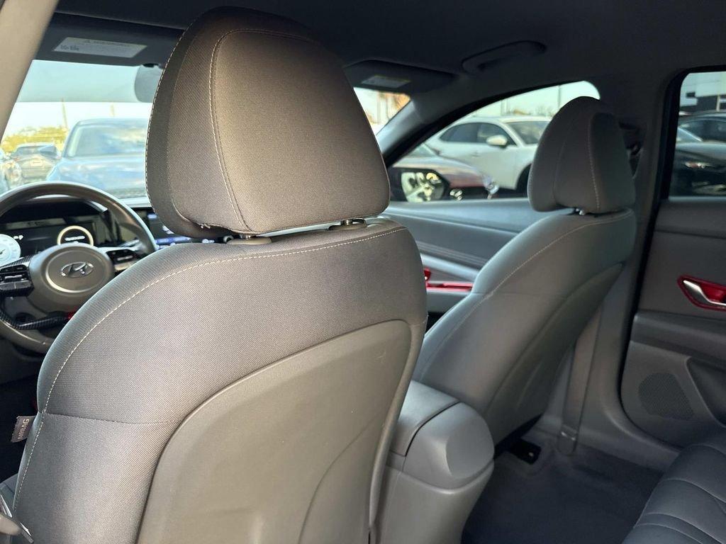 Hyundai Elantra Sel - Thumbnail 16