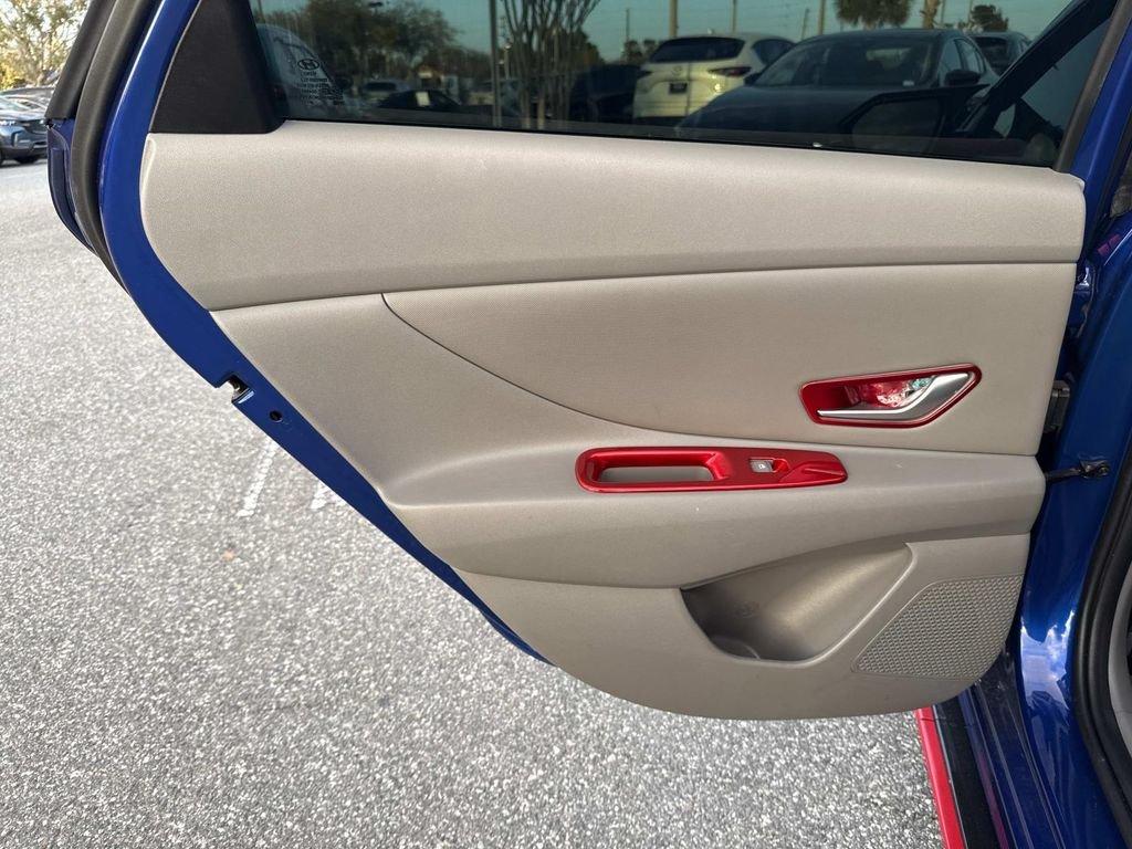 Hyundai Elantra Sel - Thumbnail 15