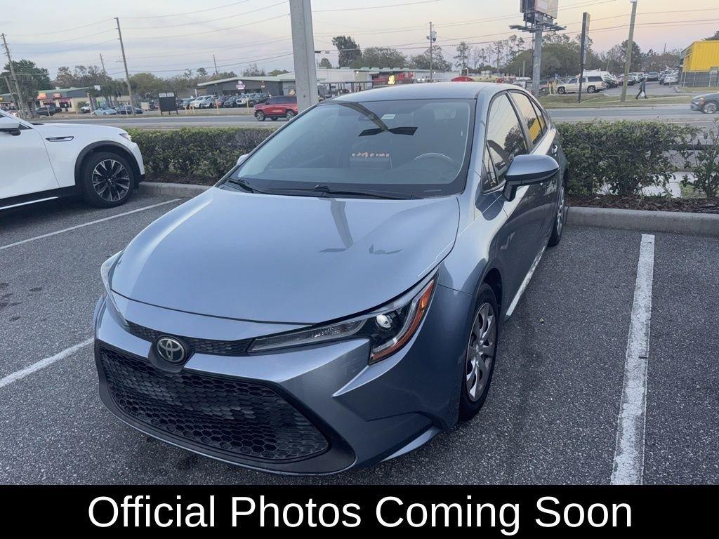 Toyota Corolla Le - Thumbnail 2