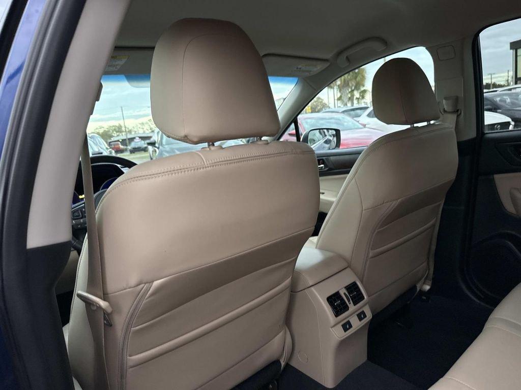 Subaru Outback 3.6R - Thumbnail 14