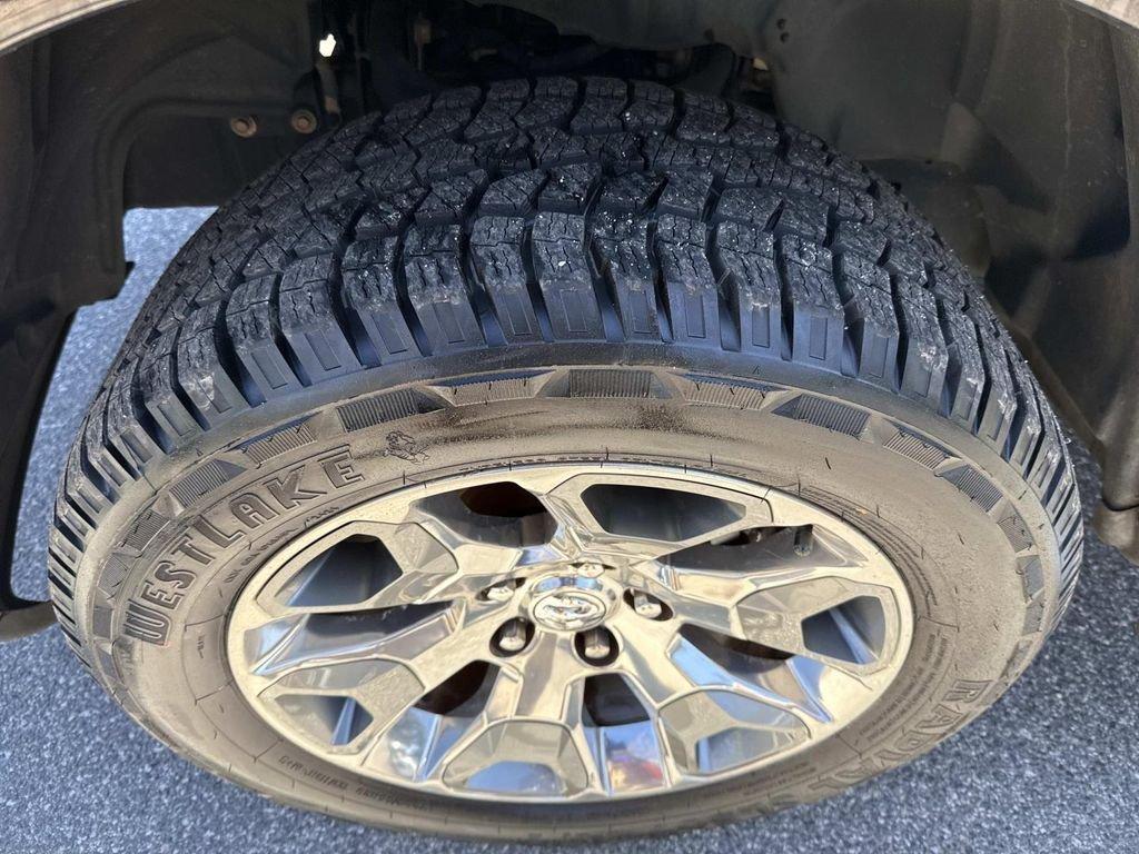 Ram 1500 Limited - Thumbnail 13