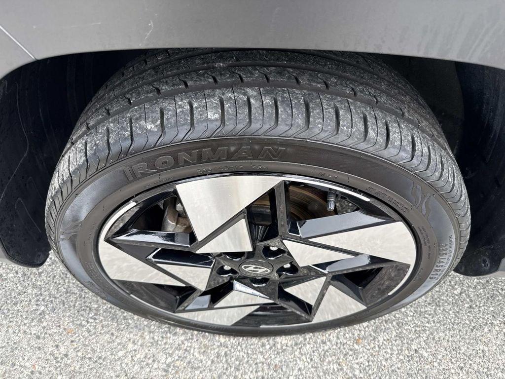 Hyundai Kona Limited - Thumbnail 13