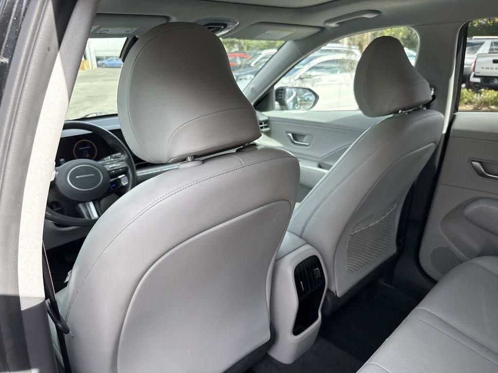 Hyundai Kona Limited - Thumbnail 15