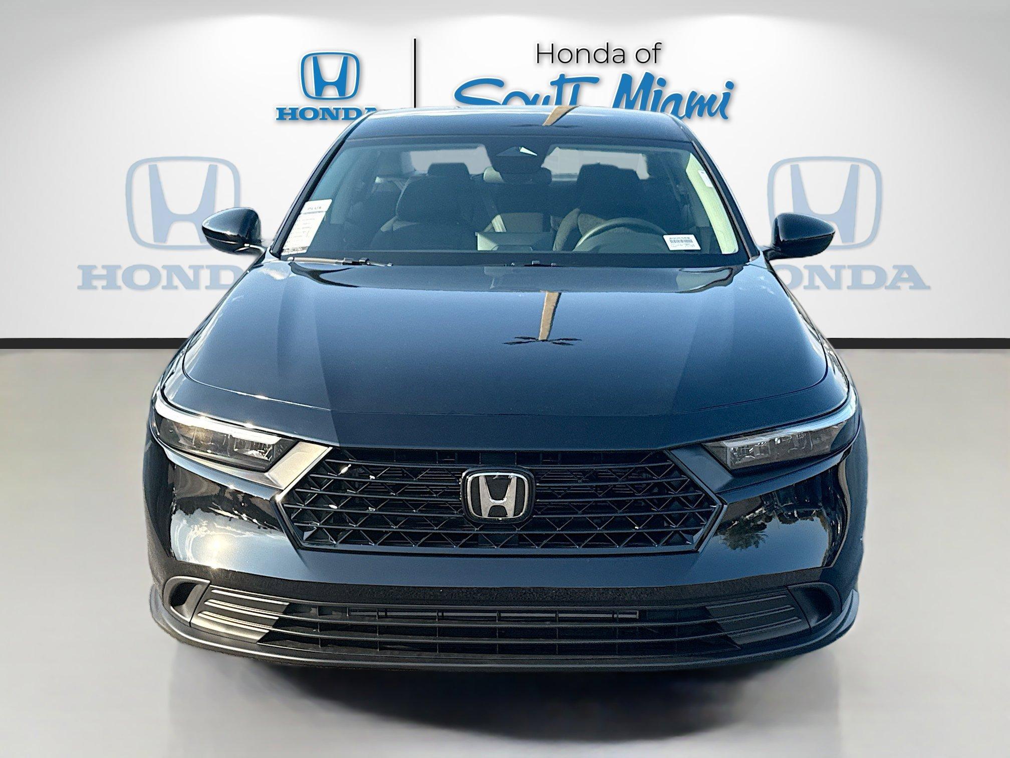 Honda Accord Sedan Lx Fwd - Thumbnail 3