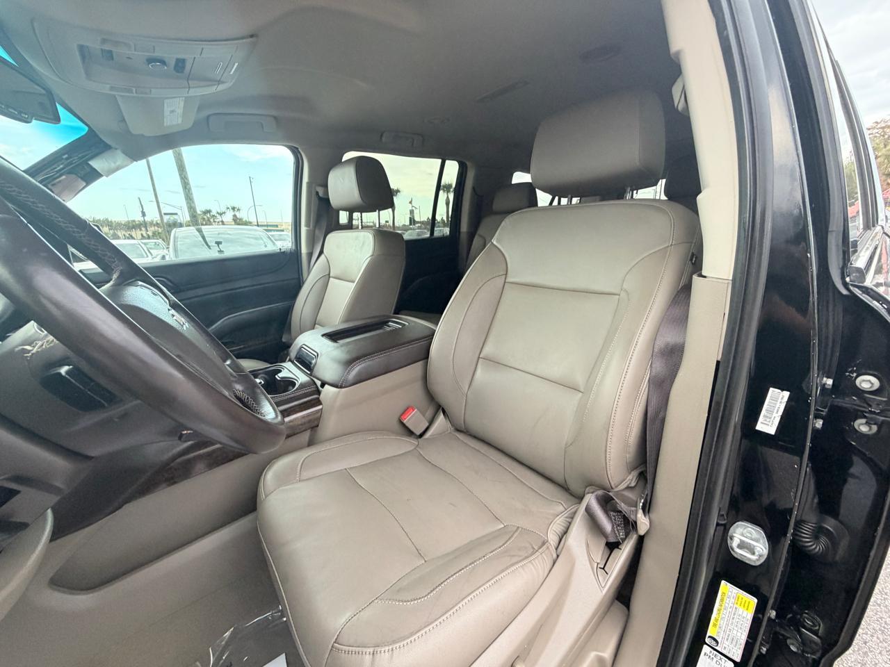 Chevrolet Suburbanlt 2Wd - Thumbnail 15