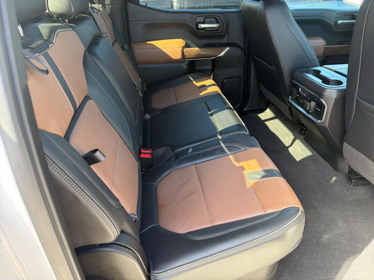 Chevrolet Silverado 1500High Country Crew Cab Short Box 2Wd - Thumbnail 11