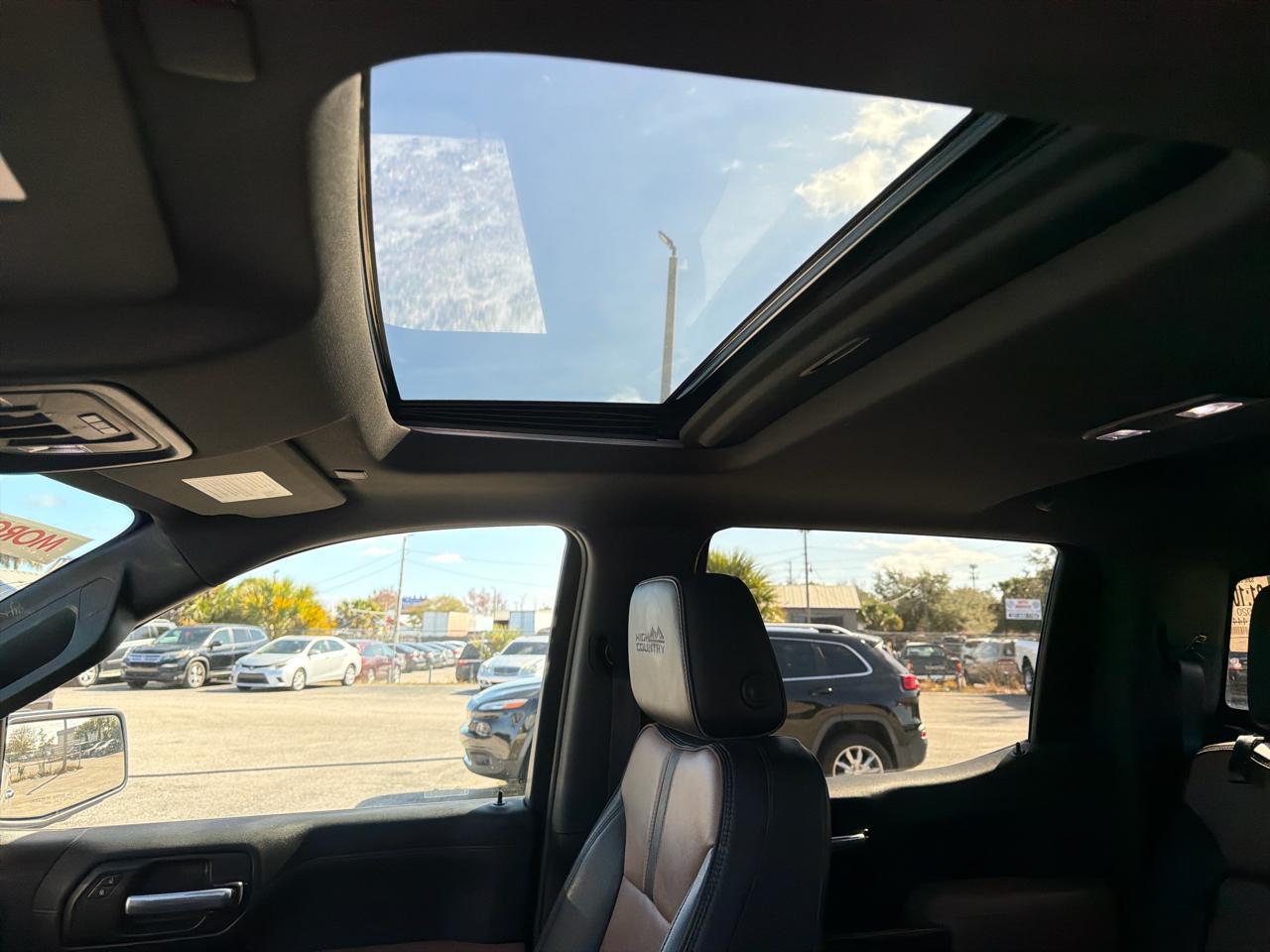 Chevrolet Silverado 1500High Country Crew Cab Short Box 2Wd - Thumbnail 8