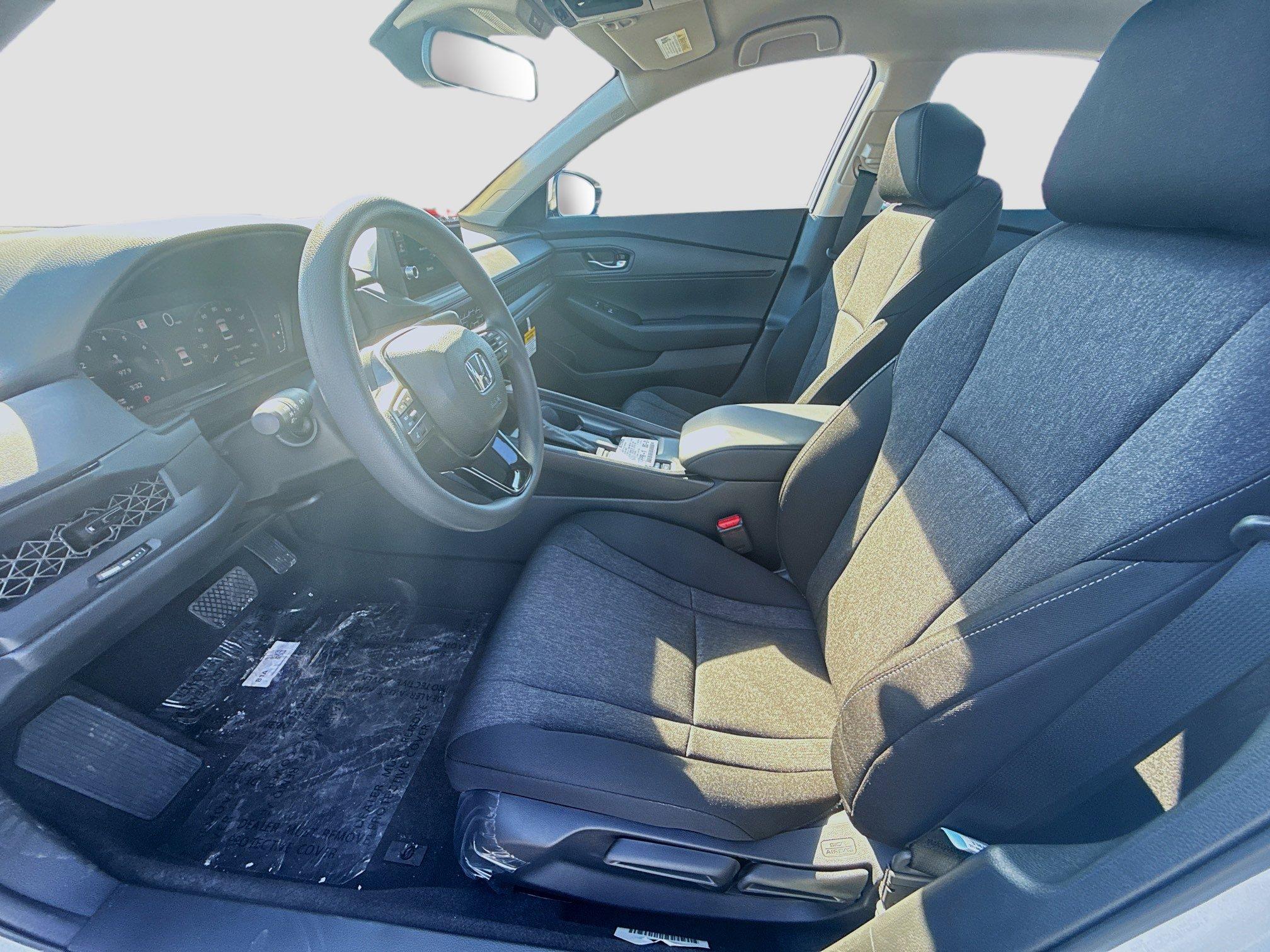 Honda Accord Sedan Lx Fwd - Thumbnail 17