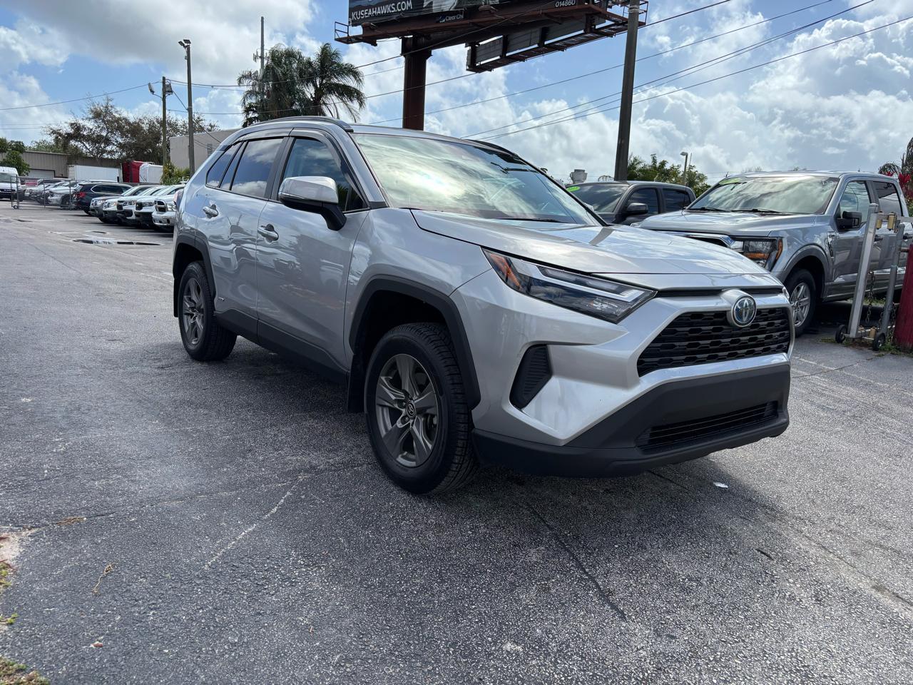 Toyota Rav4 Hybridxle - Thumbnail 3