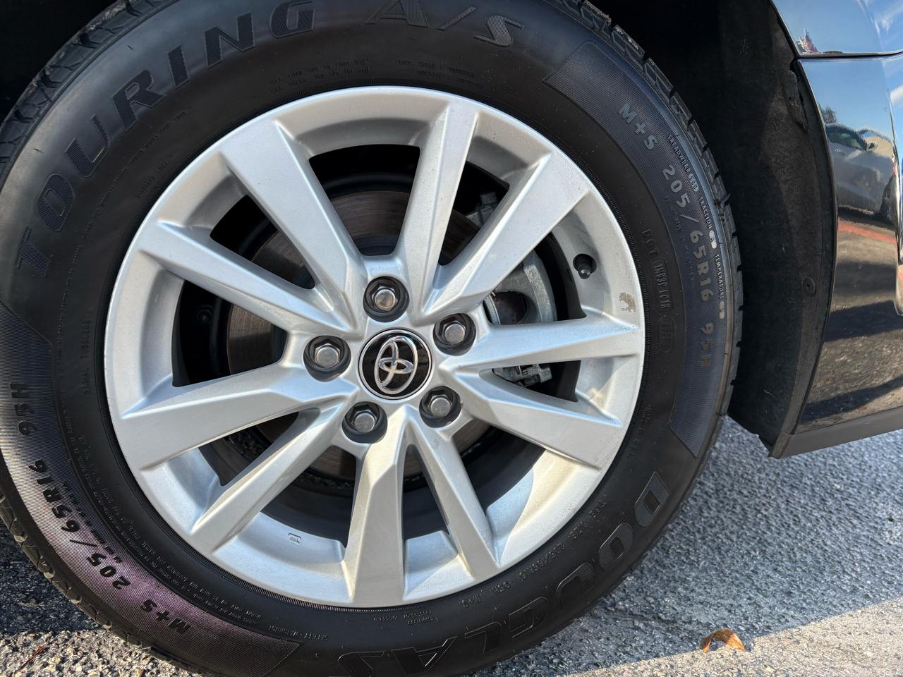 Toyota Camry Hybridxle - Thumbnail 5