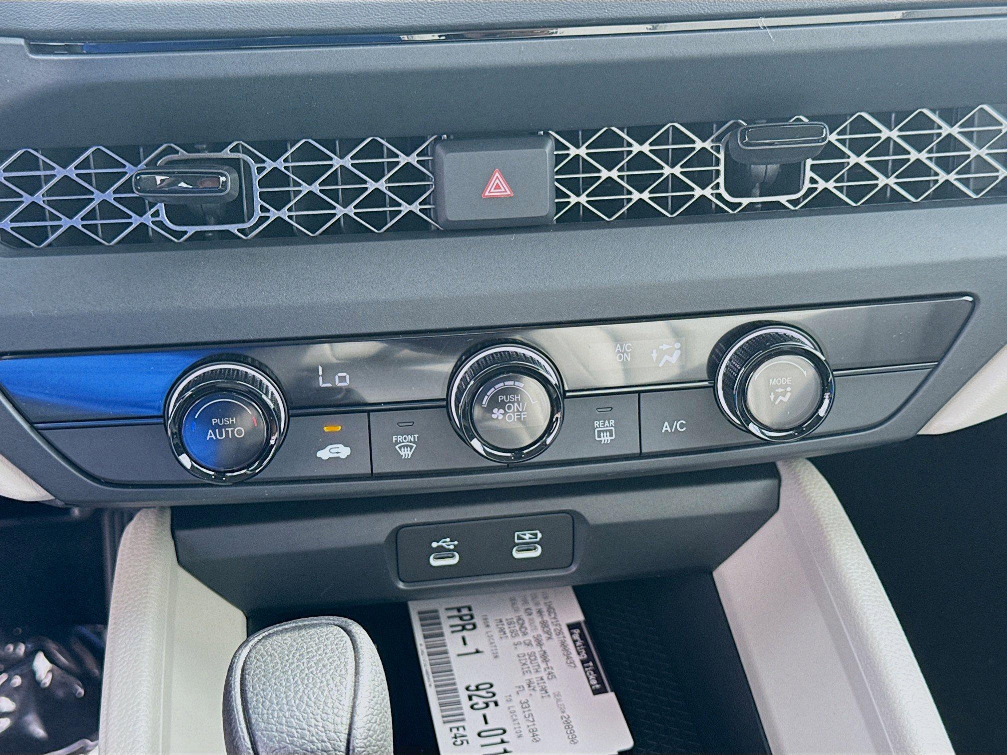 Honda Accord Sedan Lx Fwd - Thumbnail 14