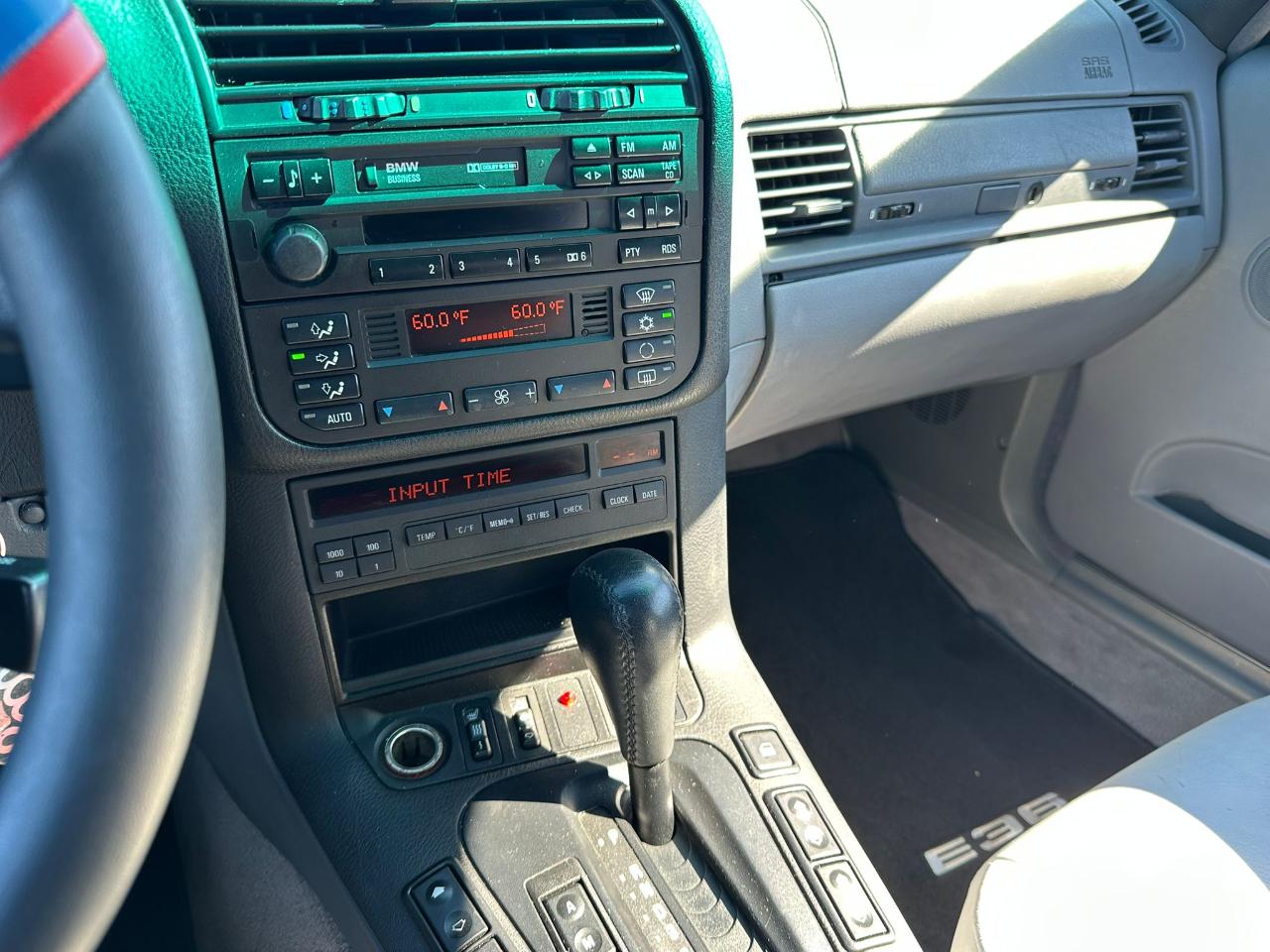 BMW 3-Series323Ic - Thumbnail 12