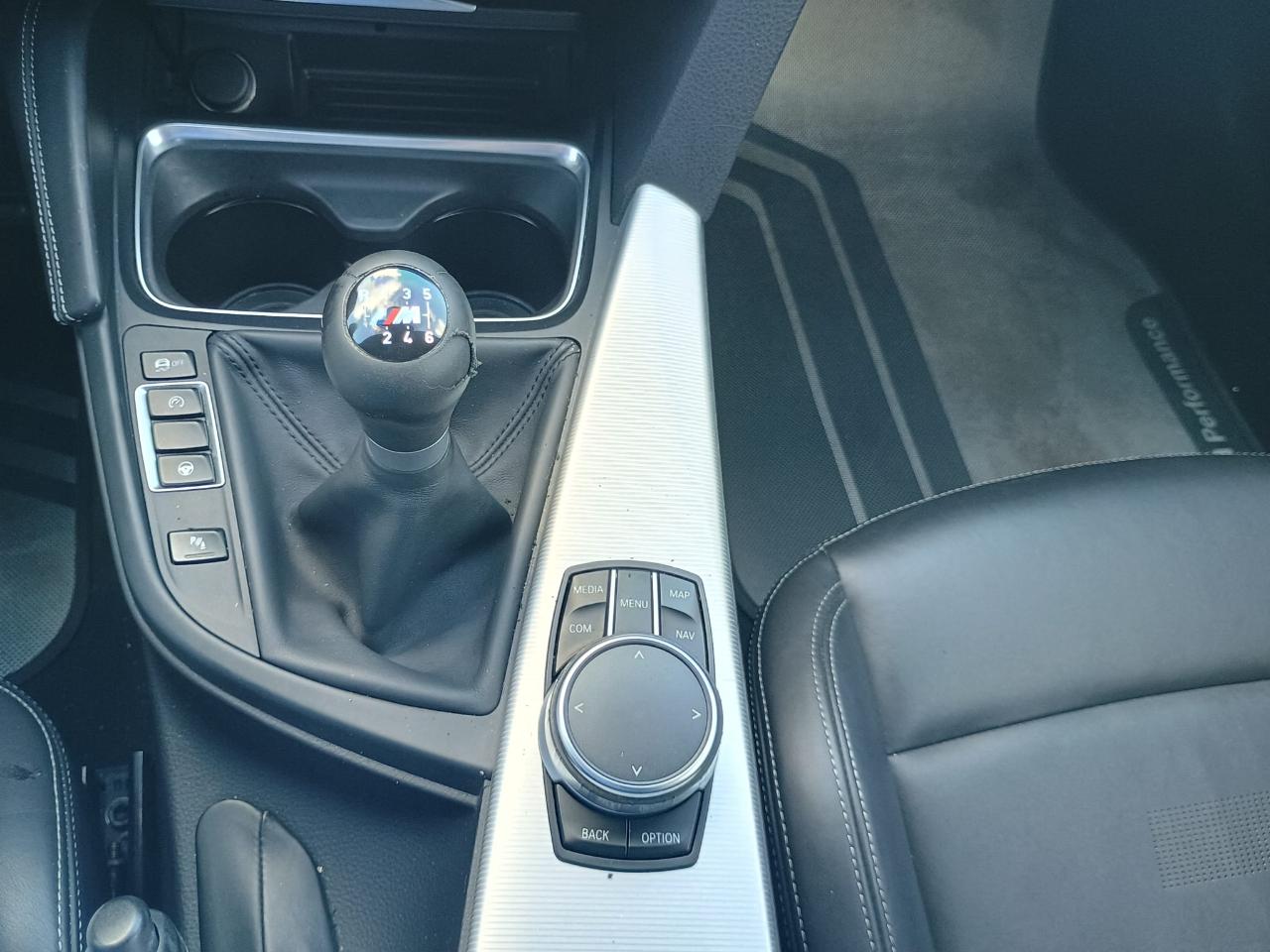 BMW M4Coupe - Thumbnail 10