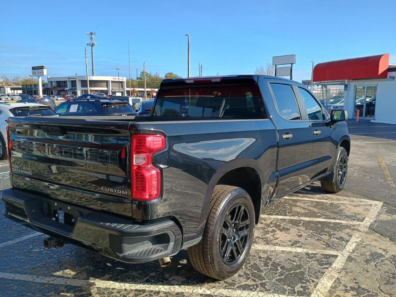Chevrolet Silverado 1500Custom Crew Cab 2Wd - Thumbnail 7