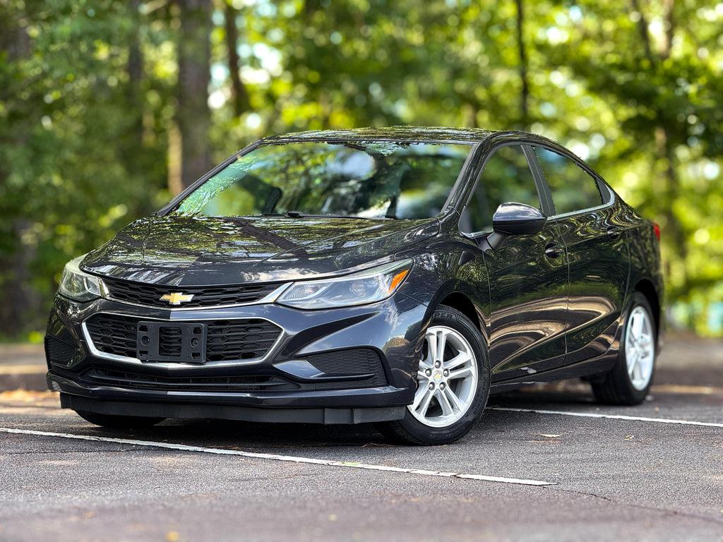 Chevrolet Cruze - View 1