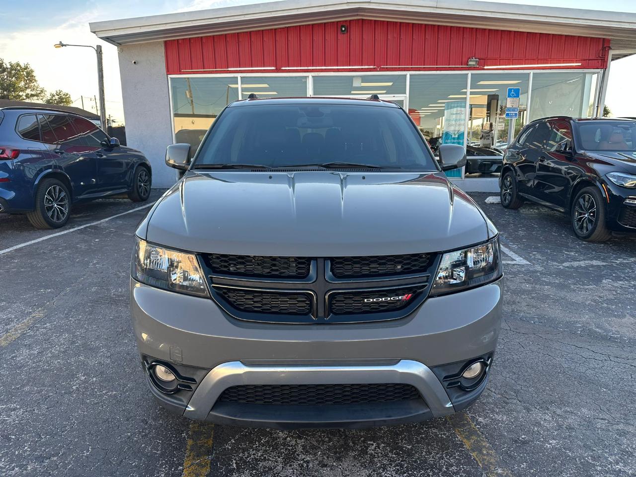 Dodge Journeycrossroad - Thumbnail 2