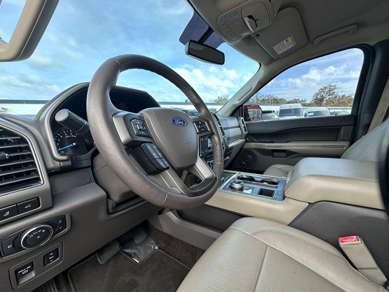 Ford Expeditionxlt 2Wd - Thumbnail 12