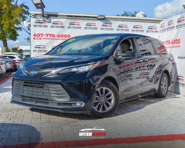 Toyota SIENNA - Thumbnail 3