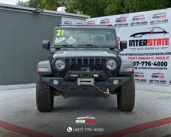 Jeep GLADIATOR - Thumbnail 2