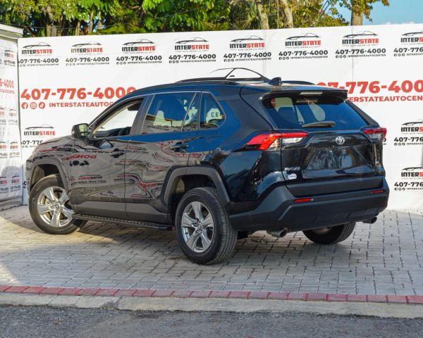 Toyota RAV4 - Thumbnail 4