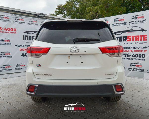 Toyota HIGHLANDER - Thumbnail 5