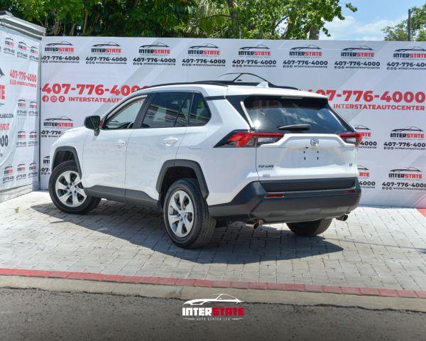 Toyota RAV4 - Thumbnail 4